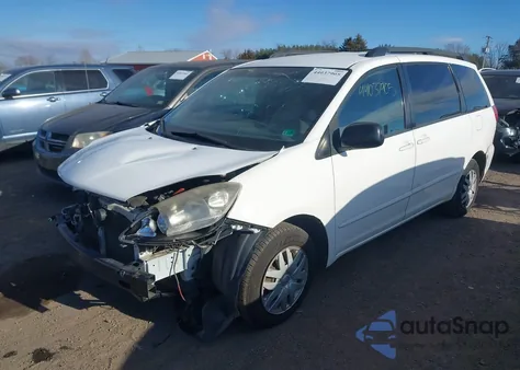 2007 Toyota Sienna Ce z USA, uszkodzony, nr VIN 5TDZK23C27S035200